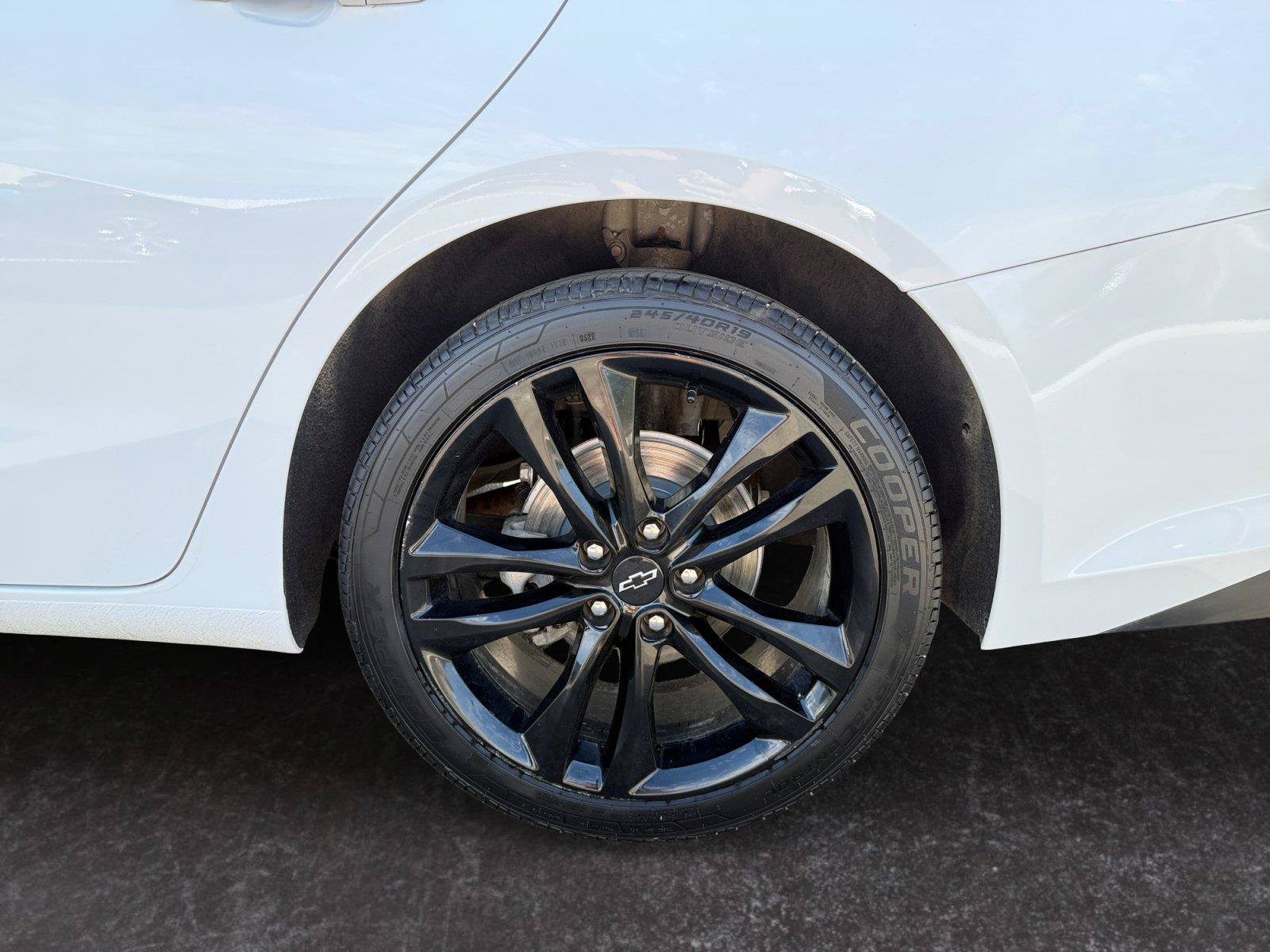 Used 2024 Chevrolet Malibu LT w/ Sport Edition FWD image 25