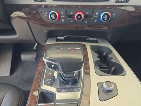 Used 2018 Audi Q7 2.0T Premium AWD/4WD image 12
