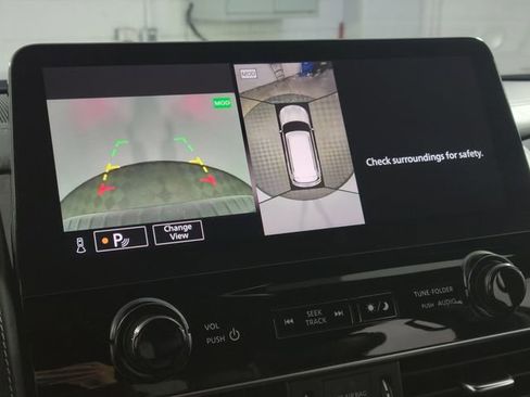 Used 2023 INFINITI QX80 Sensory w/ Cargo Package image 22