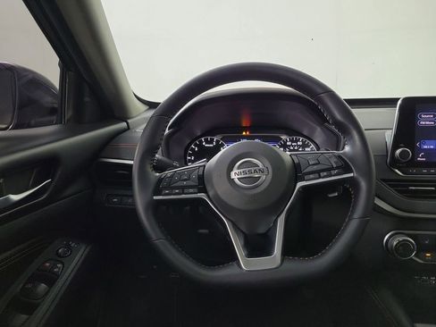 Used 2020 Nissan Altima 2.5 SR w/ Premium Package image 15