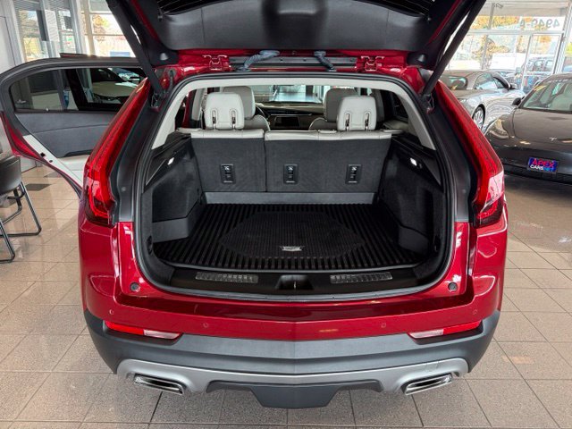 Used 2019 Cadillac XT4 Premium Luxury AWD/4WD image 22