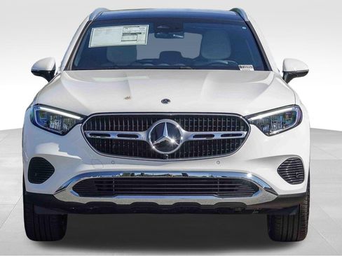 New 2026 Mercedes-Benz GLC 300 4MATIC image 2