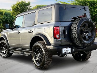 New 2025 Ford Bronco Big Bend w/ Black Diamond Package