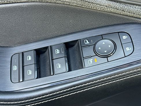 Certified 2023 Nissan Rogue SV image 12