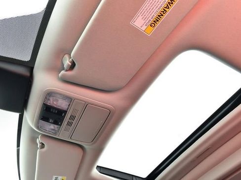 New 2026 Honda Odyssey Touring image 23