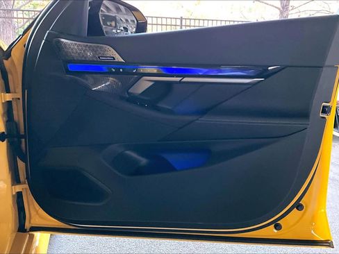 Used 2025 BMW M5 Touring image 22