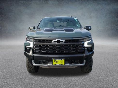 Certified 2025 Chevrolet Silverado 1500 ZR2 w/ Dark Appearance Package image 4