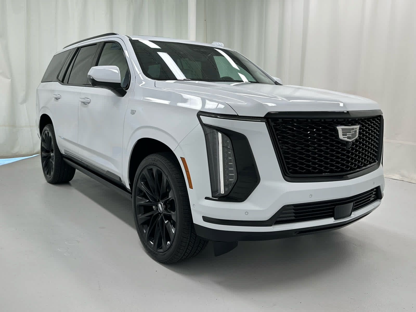 Used 2026 Cadillac Escalade Platinum Sport w/ LPO, ONYX Package AWD/4WD image 1