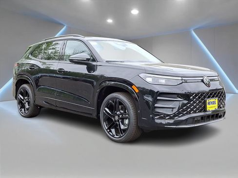 New 2026 Volkswagen Tiguan SE R-Line AWD/4WD image 2