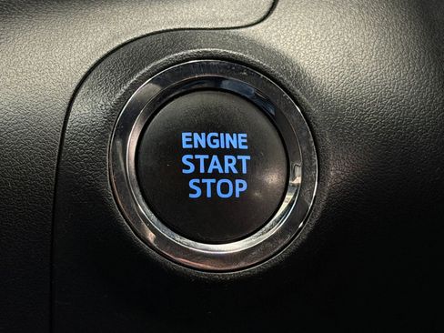 Used 2022 Toyota Avalon Touring w/ Advanced Safety Package FWD image 33