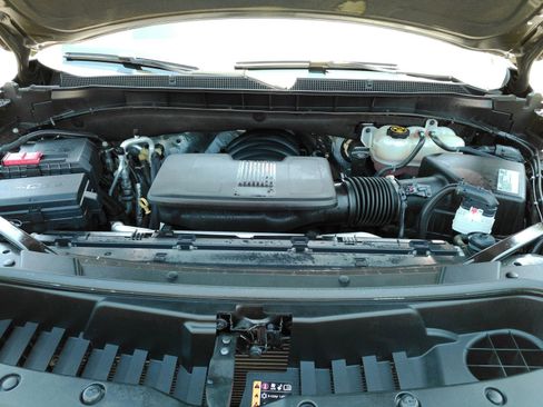 Certified 2021 Chevrolet Suburban High Country AWD/4WD image 4