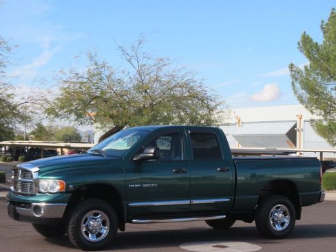 Used 2004 Dodge Ram 2500 Truck SLT w/ Trailer Tow Group image 1