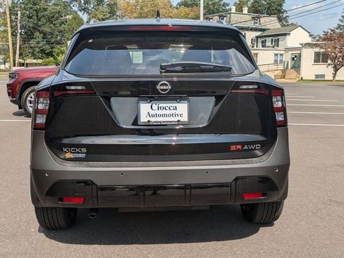 New 2025 Nissan Kicks SR w/ SR Premium Package AWD/4WD image 23