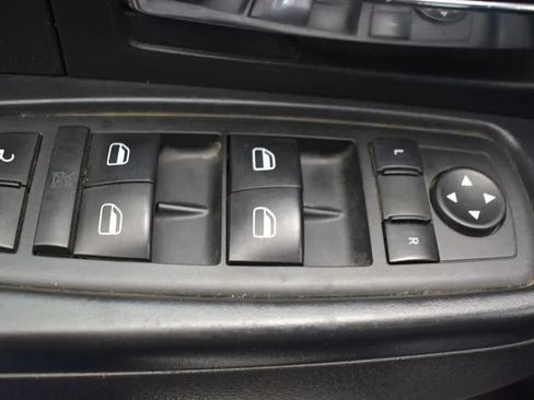 Used 2011 Jeep Liberty Sport w/ Popular Equipment Group AWD/4WD image 21