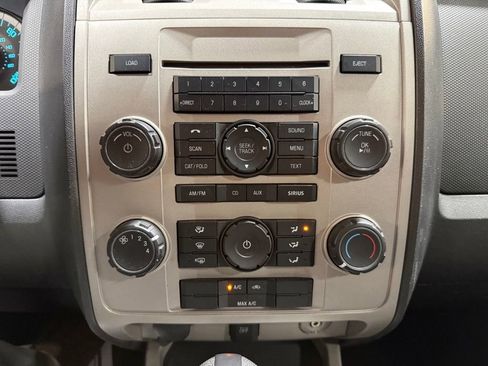 Used 2012 Ford Escape XLT AWD/4WD image 11