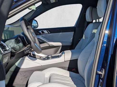New 2026 BMW X6 xDrive40i image 4