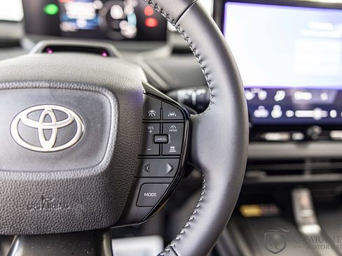 Used 2026 Toyota bZ AWD/4WD image 27