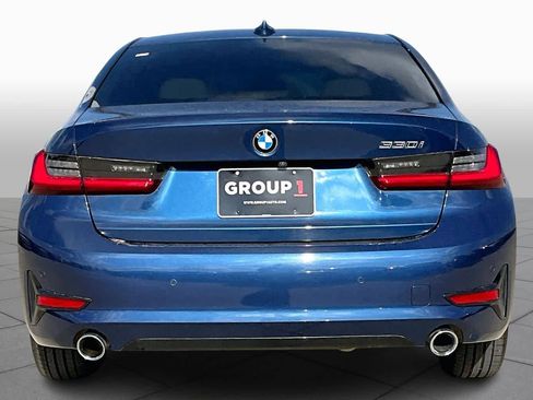 Used 2021 BMW 330i Sedan w/ Premium Package image 8