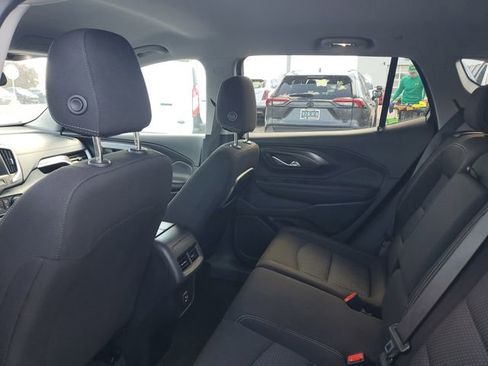 Used 2022 GMC Terrain SLE AWD/4WD image 9