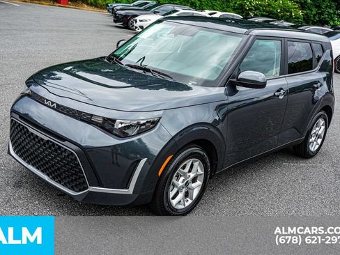 Used 2025 Kia Soul LX w/ LX Technology Package FWD image 15