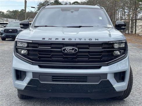 New 2025 Ford Expedition Max Platinum w/ Stealth Performance Package image 23