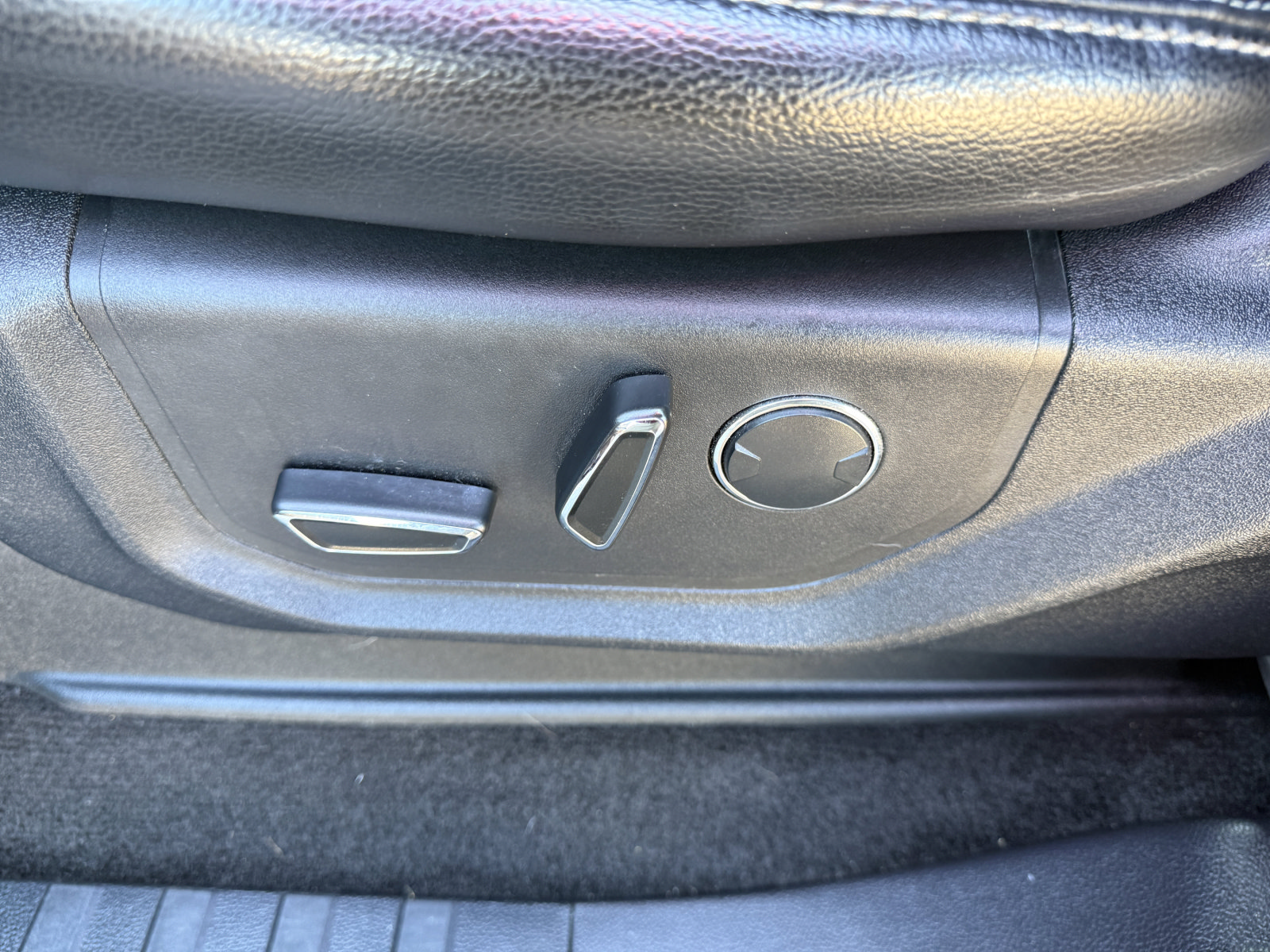 Used 2018 Ford F150 Lariat AWD/4WD image 18