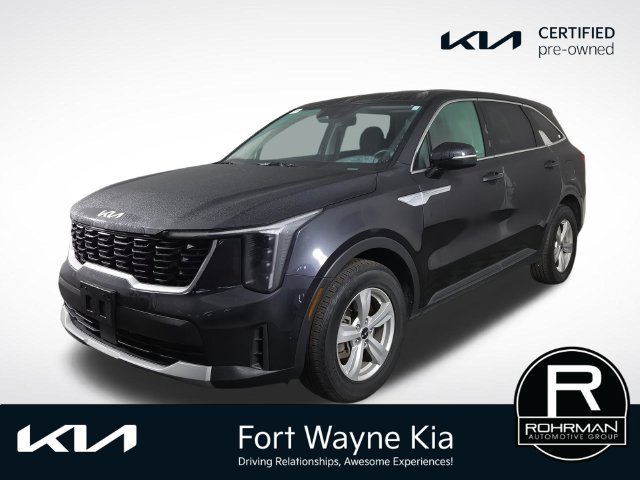 Certified 2025 Kia Sorento LX FWD image 1
