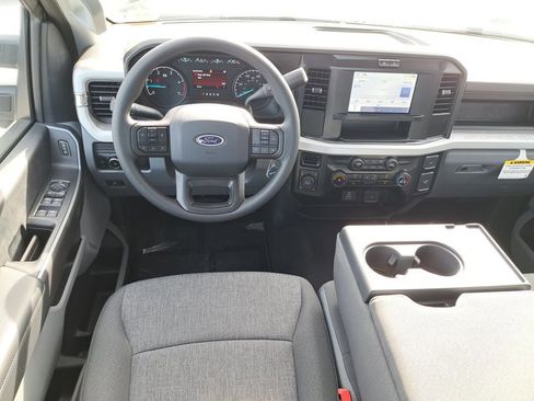 Used 2025 Ford F250 XL w/ STX Appearance Package image 18