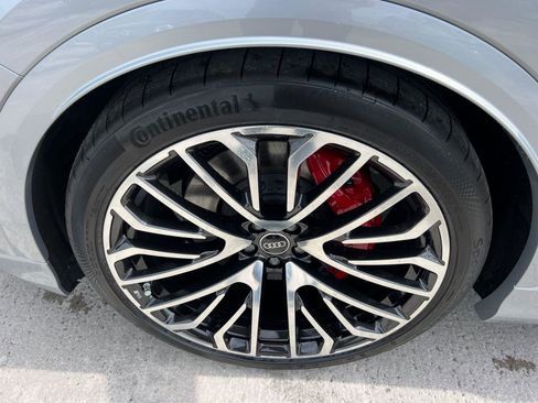 New 2025 Audi SQ8 Prestige image 11