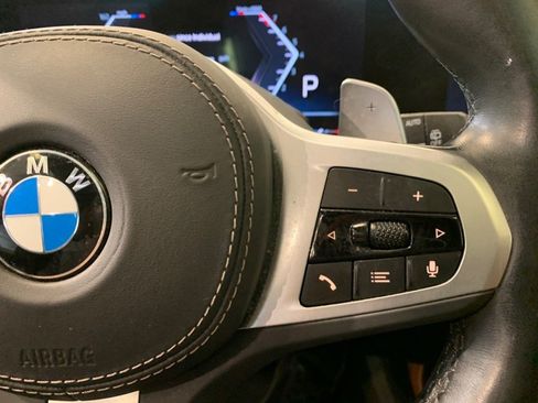 Used 2023 BMW X7 xDrive40i w/ M Sport Package AWD/4WD image 35