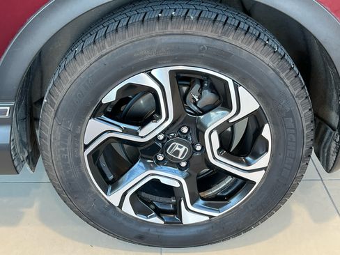 Used 2019 Honda CR-V Touring image 4