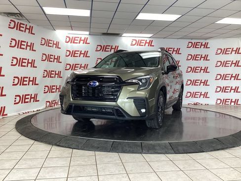 Used 2024 Subaru Ascent Onyx Edition AWD/4WD image 3