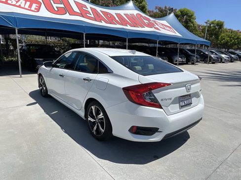Used 2016 Honda Civic Touring image 28