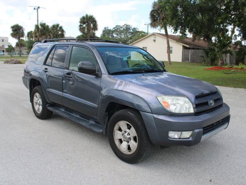 Used 2004 Toyota 4Runner Sport RWD image 12