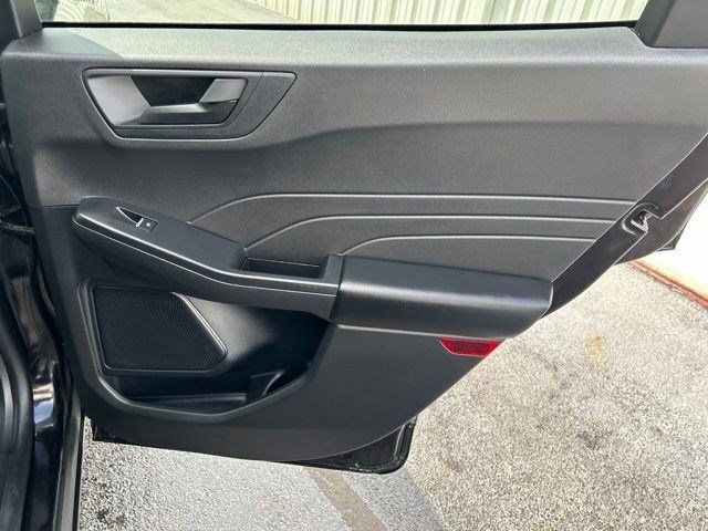 Used 2025 Ford Escape Active FWD image 44