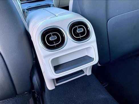 Certified 2022 Mercedes-Benz C 300 Sedan image 25