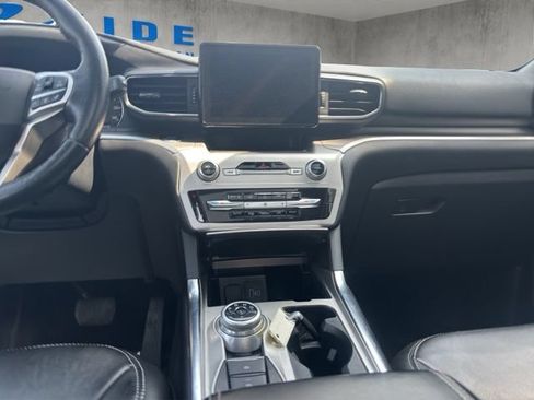 Certified 2022 Ford Explorer XLT AWD/4WD image 30