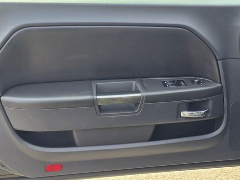 Used 2009 Dodge Challenger R/T image 15