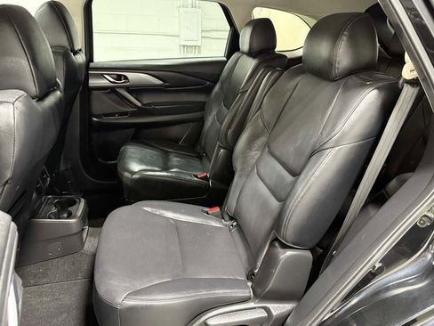 Used 2023 MAZDA CX-9 Touring Plus image 19