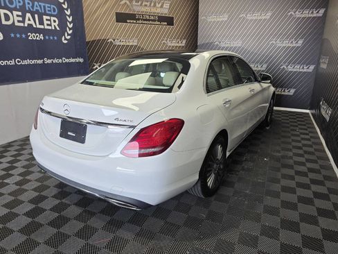 Used 2015 Mercedes-Benz C 300 4MATIC Sedan image 10