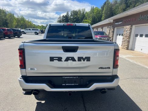 New 2026 RAM 1500 Express AWD/4WD image 6