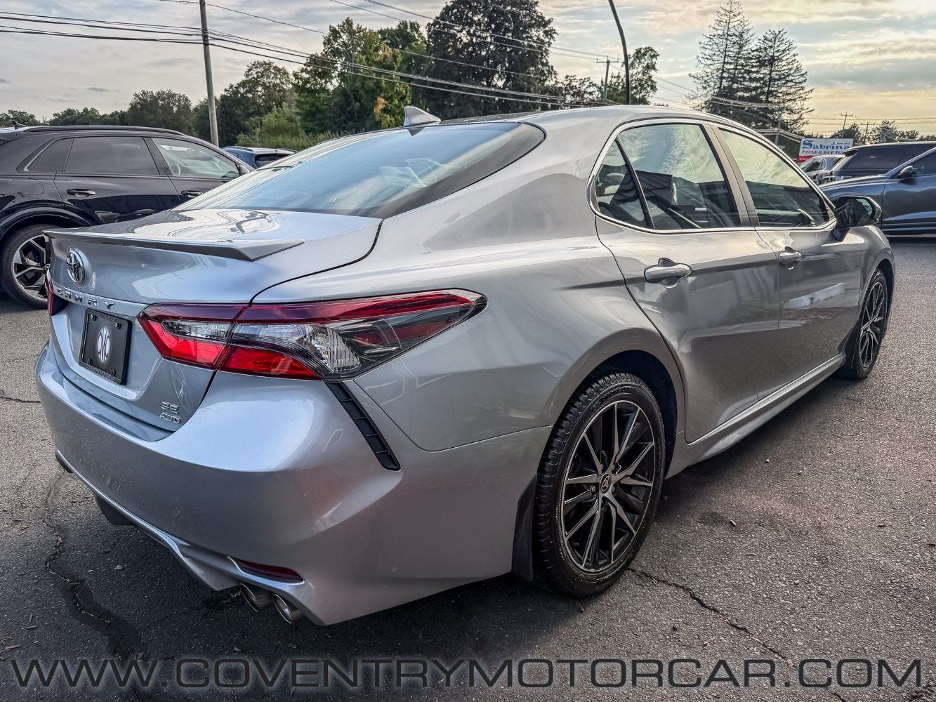 Used 2024 Toyota Camry SE w/ Cold Weather Package AWD/4WD image 5