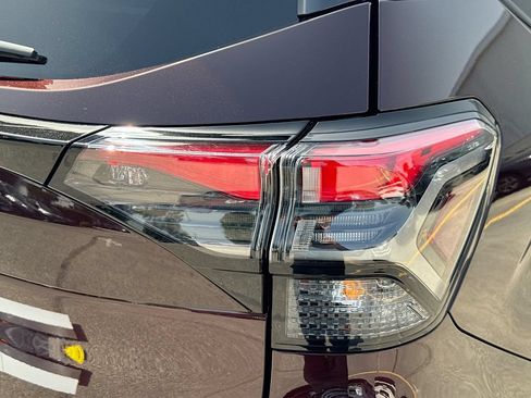 New 2026 Subaru Forester Premium AWD/4WD image 32
