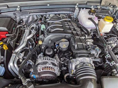 New 2025 Jeep Gladiator Sport image 18