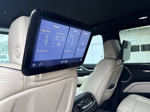 Used 2021 Cadillac Escalade Sport w/ Driver Assist Tech Package AWD/4WD image 21