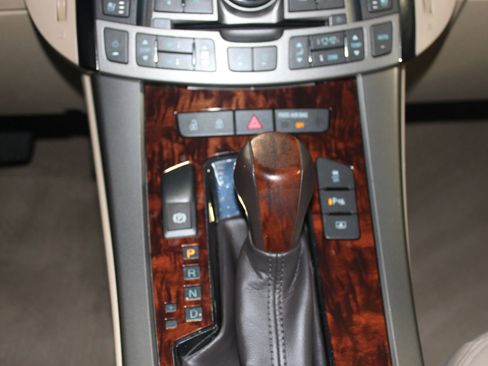 Used 2012 Buick LaCrosse Touring image 18