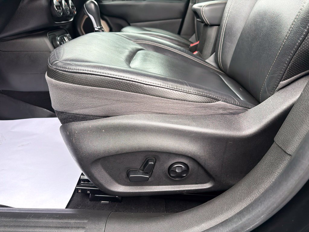 Used 2015 Jeep Renegade Limited AWD/4WD image 25