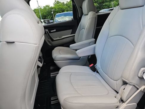 Used 2011 GMC Acadia Denali FWD image 11