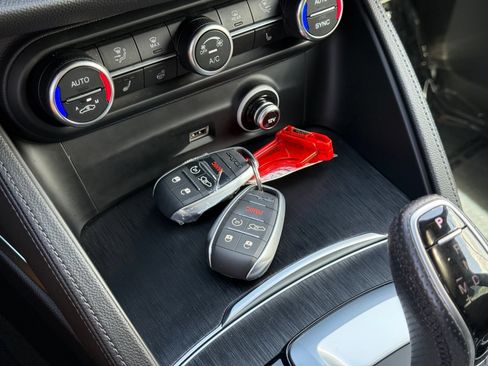 Used 2023 Alfa Romeo Stelvio Sprint RWD image 31