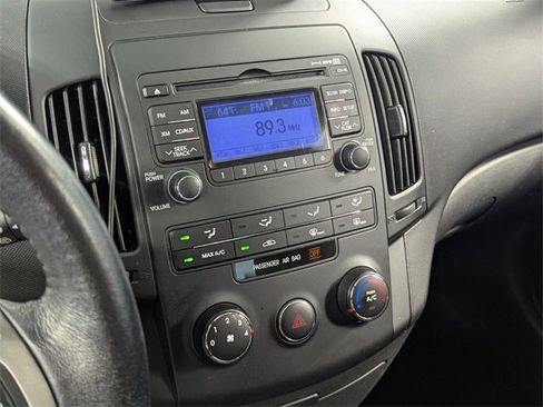 Used 2009 Hyundai Elantra image 20